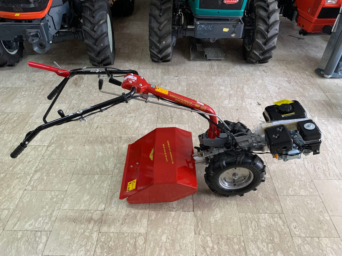 Meccanica Benassi MF220 two-wheel tractor